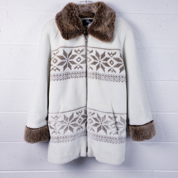 Vintage Jackets & Blazers - SM2 Faux Fur Penny‎ Lane Style Coat White Brown Nordic Print Women's Size Large